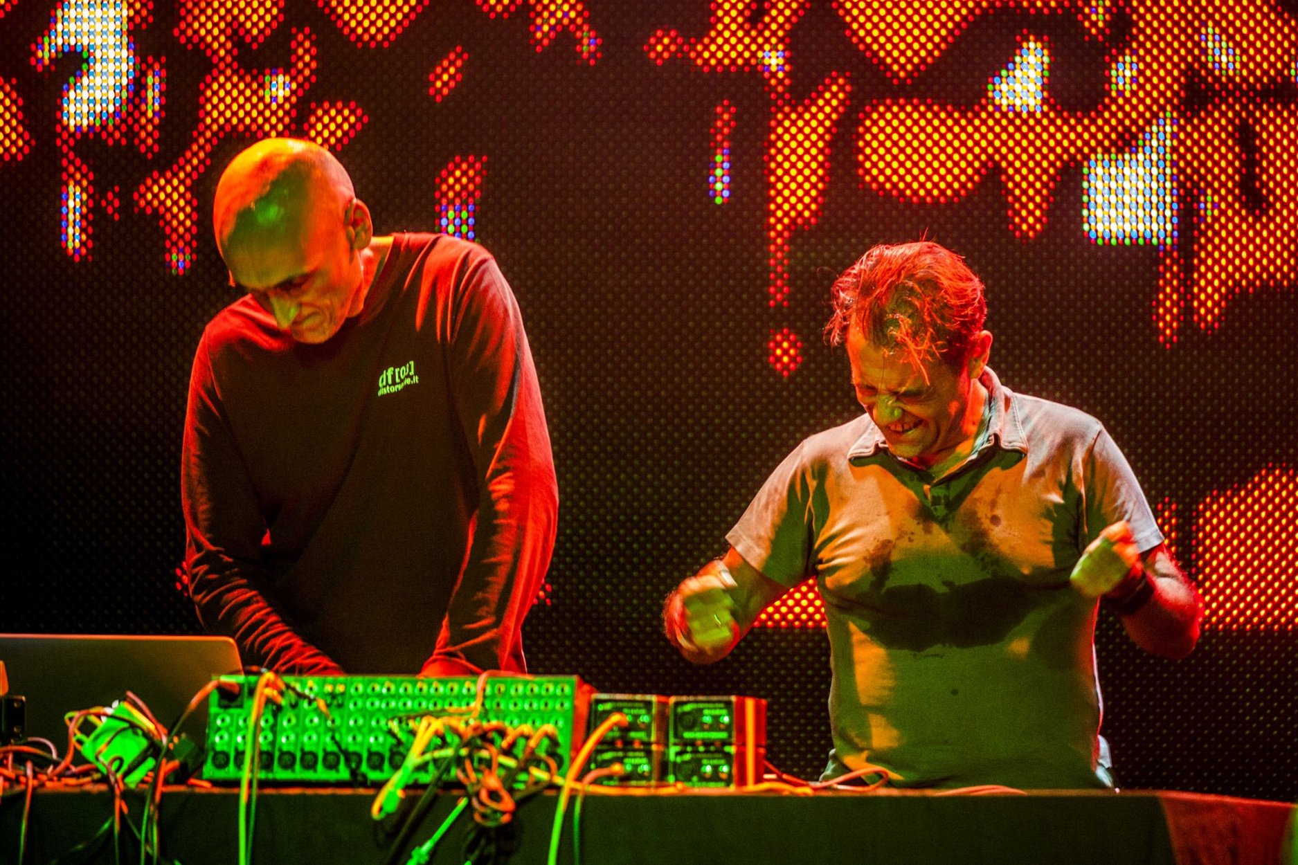 Pre-Human 8BM: Esplendor Geométrico Live A/V + Drew McDowall & Pedro Maia Live A/V + The Hacker DJ Set + Years of Denial Live + Thomas P. Heckmann DJ Set + SDH Live + Die Anstalt Live + Howodd Bensonmum's Rabbit Hole 