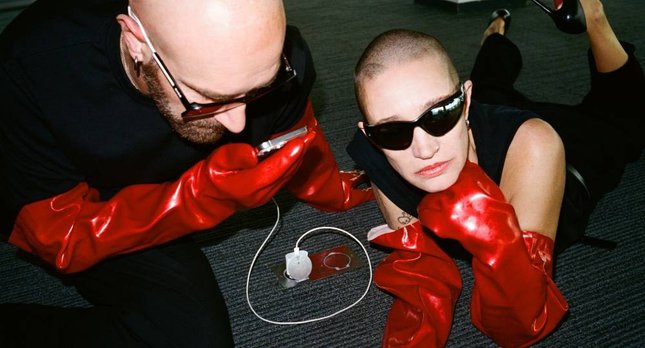 Kompromat (Vitalic & Rebeka Warrior)