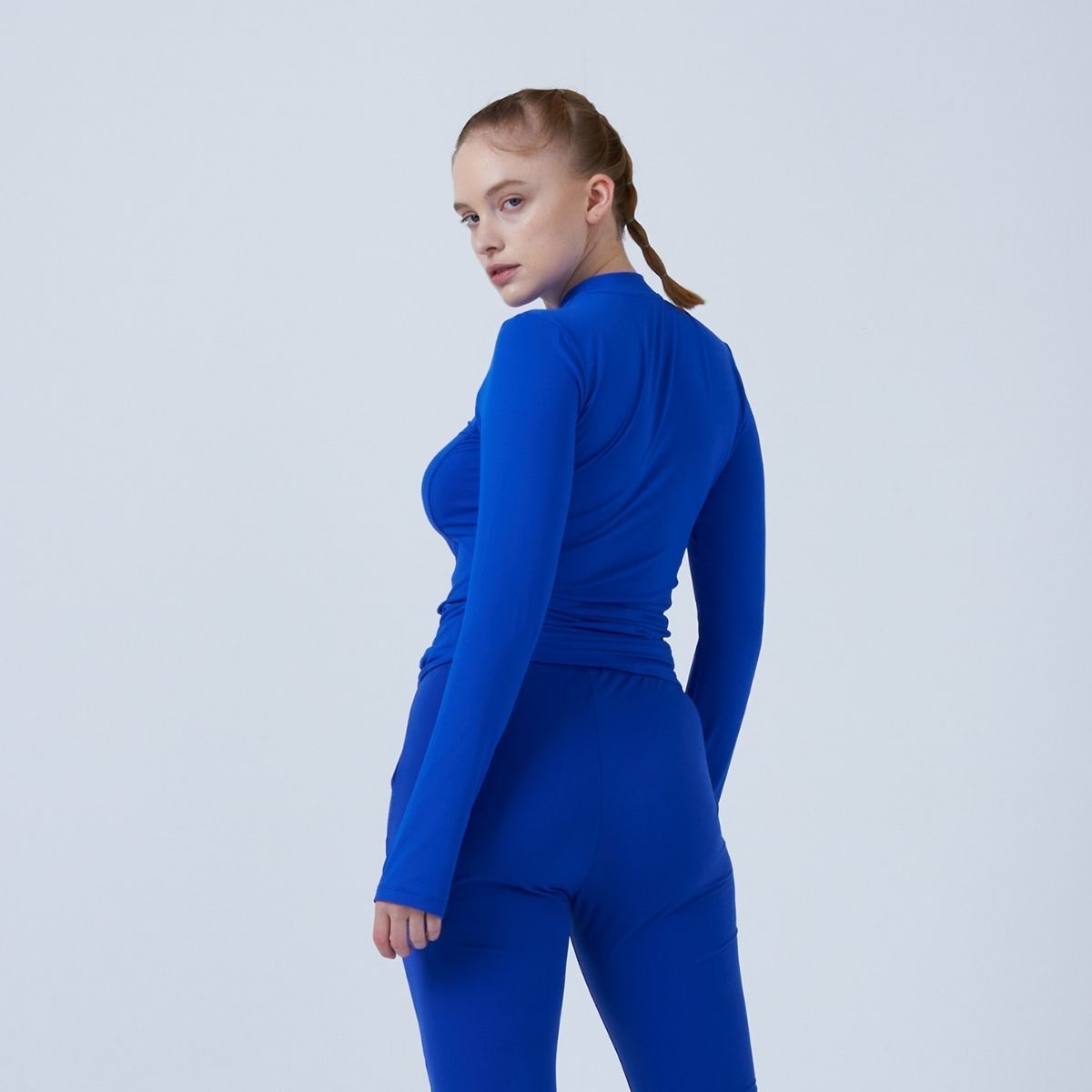 Haut de tennis à manches longues à col montant pour femmes et filles