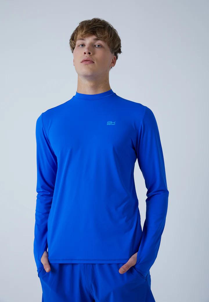 Mann im Tennis Langarmshirt High-Neck in kobaltblau