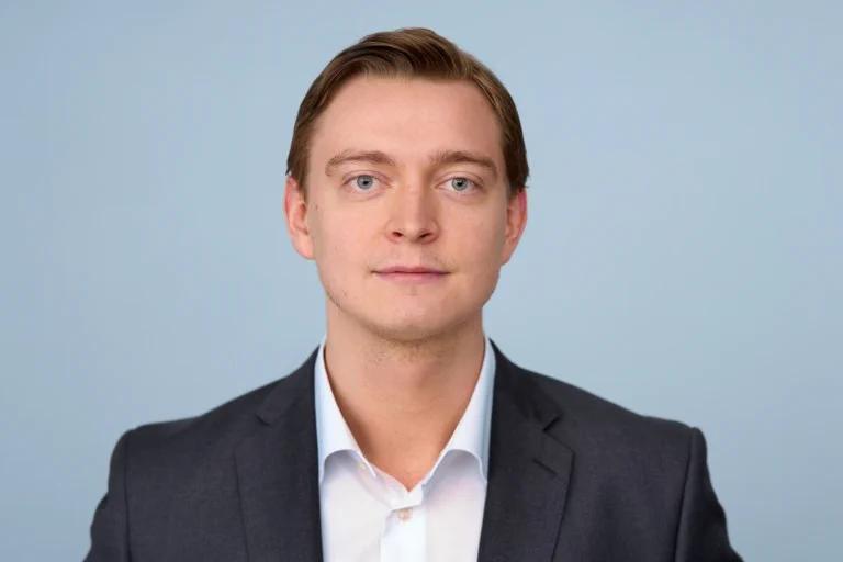 Portrettbilde av Benjamin André Bya