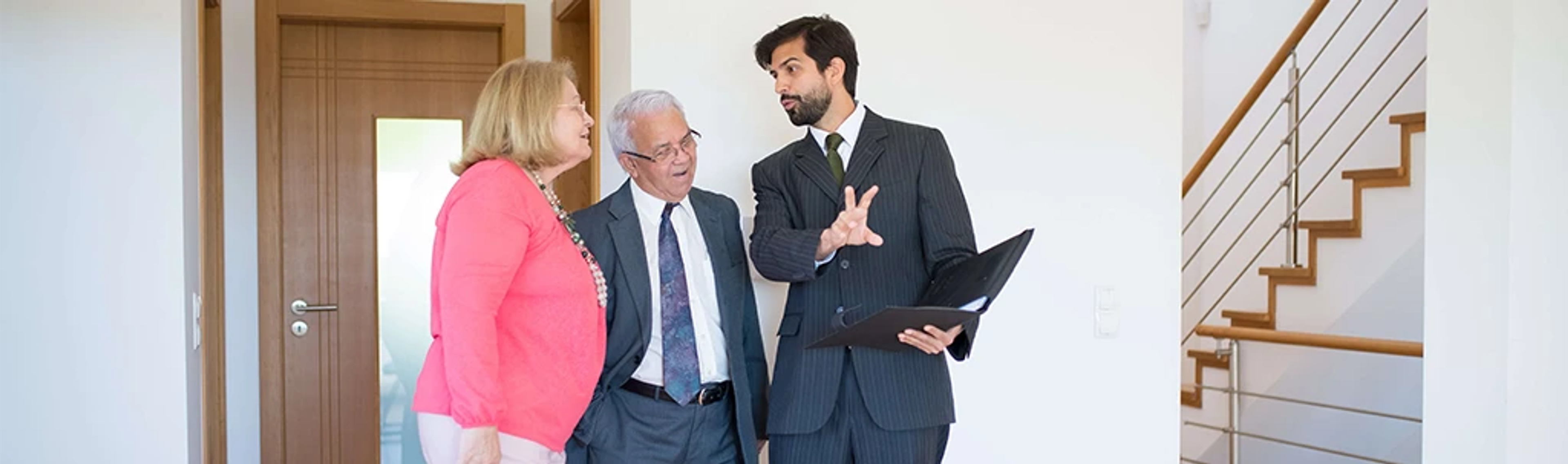 Vender sozinho ou com imobiliária? Opção imobiliária