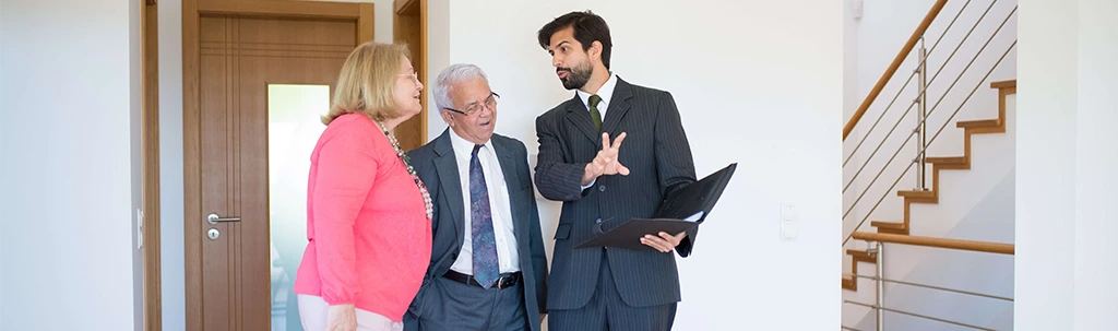 Vender sozinho ou com imobiliária? Opção imobiliária