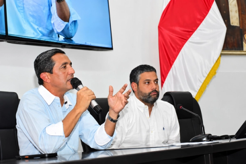 El secretario general de la Gobernación del Atlántico, Pedro Lemus, presentó ante la Asamblea Departamental un balance de las obras y proyectos incluidos en el Plan de Desarrollo. También respaldó las sesiones descentralizadas que se realizarán en Juan de Acosta y Repelón.