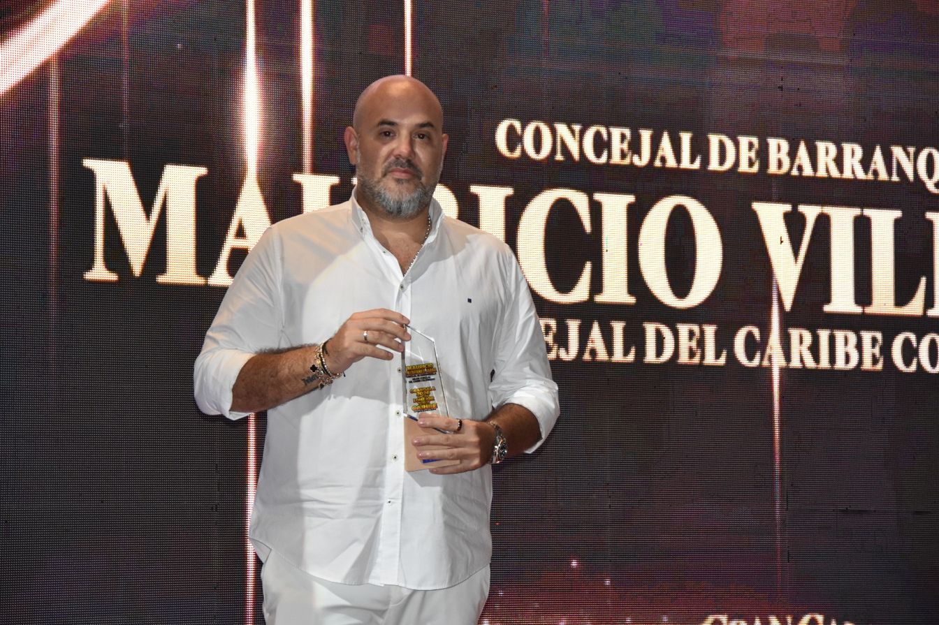 Mauricio Villafañez fue distinguido como Mejor Concejal del Caribe 2026