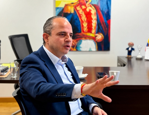 l debate sobre la Consulta Previa en Colombia toma fuerza ante el elevado número de procesos pendientes.