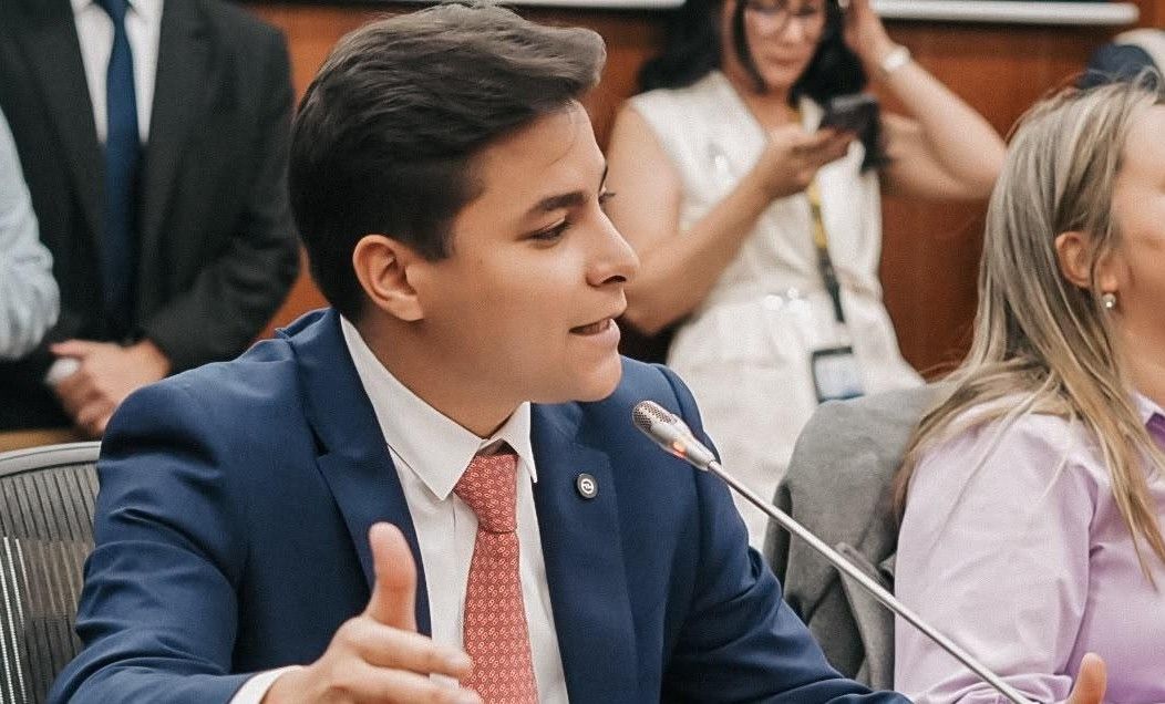 El Senador Camilo Torres Villalba criticó fuertemente la medida de la Creg. 