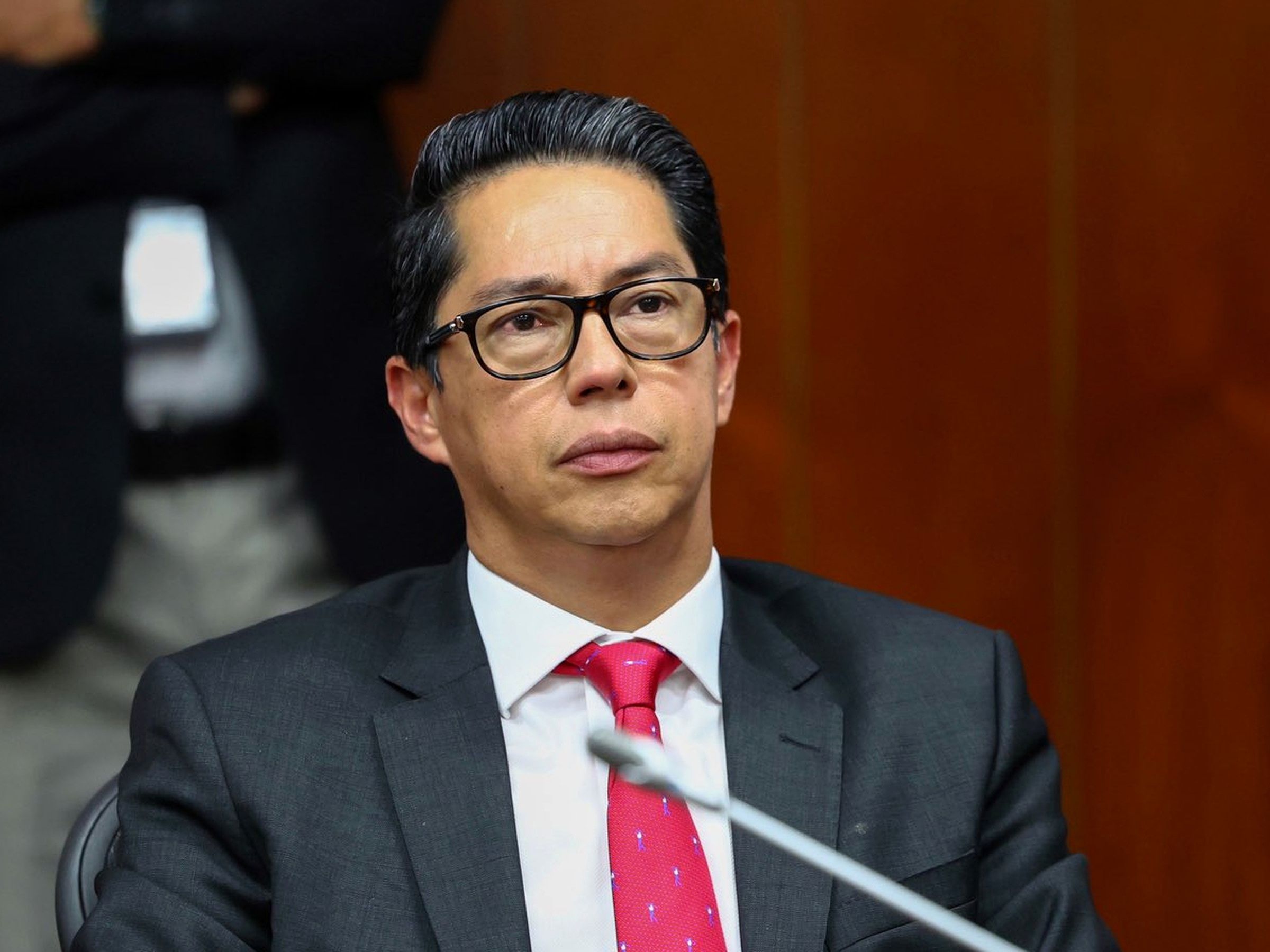 El senador Pedro Flórez pidió revisar en detalle la reducción de recursos prevista para el Atlántico en el presupuesto de 2027 y conocer qué proyectos podrían verse afectados.