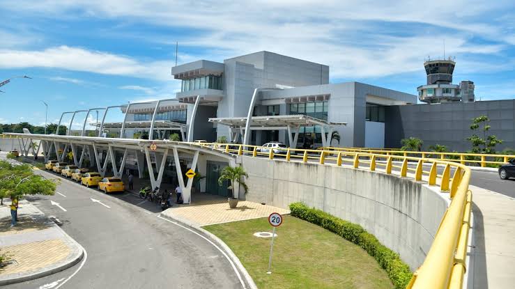La nueva conexión busca fortalecer la conectividad internacional de la ciudad y ampliar las opciones de transporte aéreo entre el Caribe colombiano y Estados Unidos.
