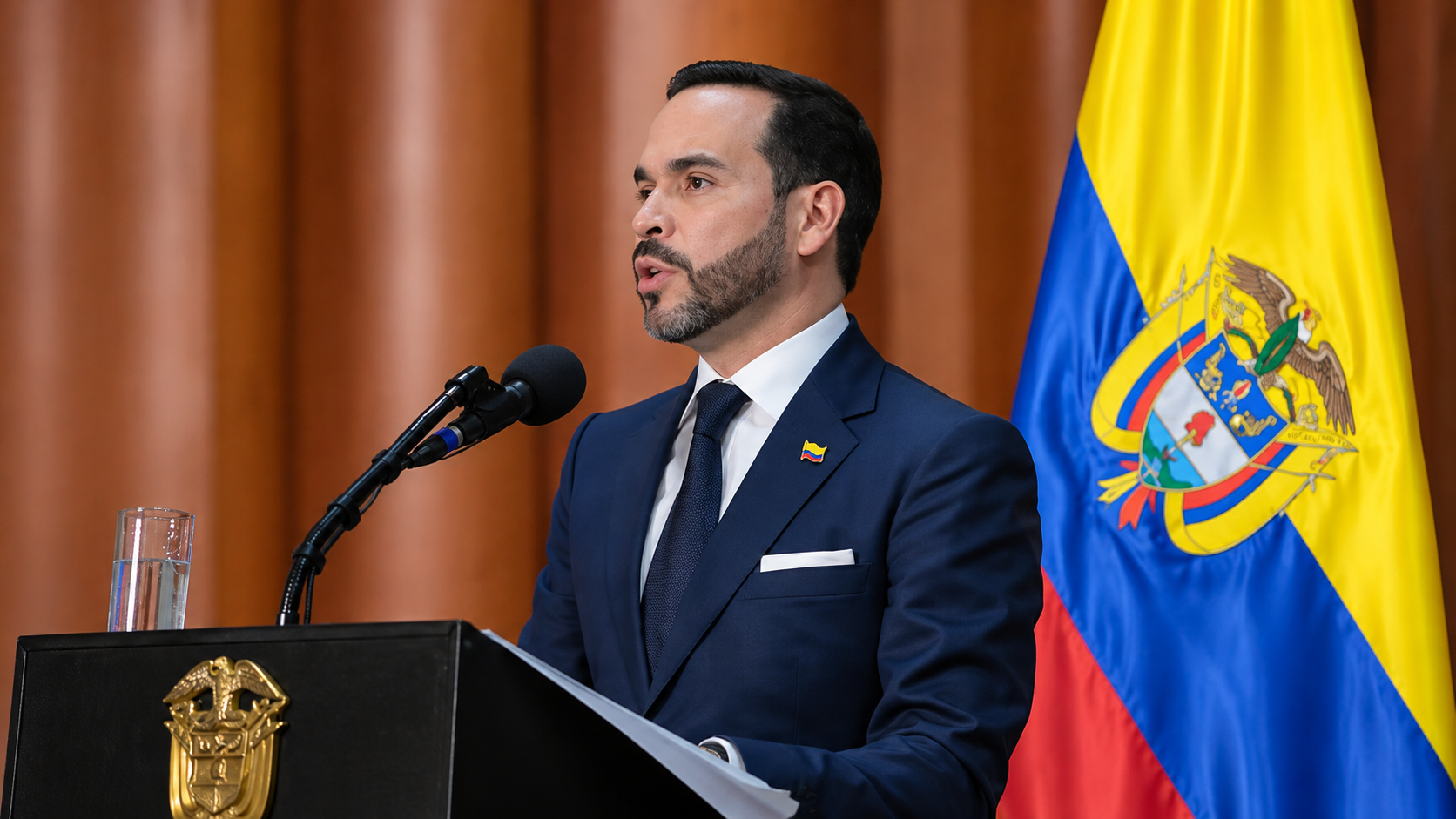 La comunicación del presidente Abelardo De la Espriella durante sus primeros 50 días de gobierno se ha caracterizado por el uso constante de redes sociales, la exposición personal y la presentación frecuente de resultados.