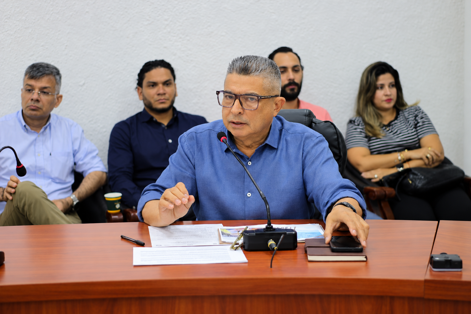 El concejal Juan José Vergara durante el debate de seguridad estructural.