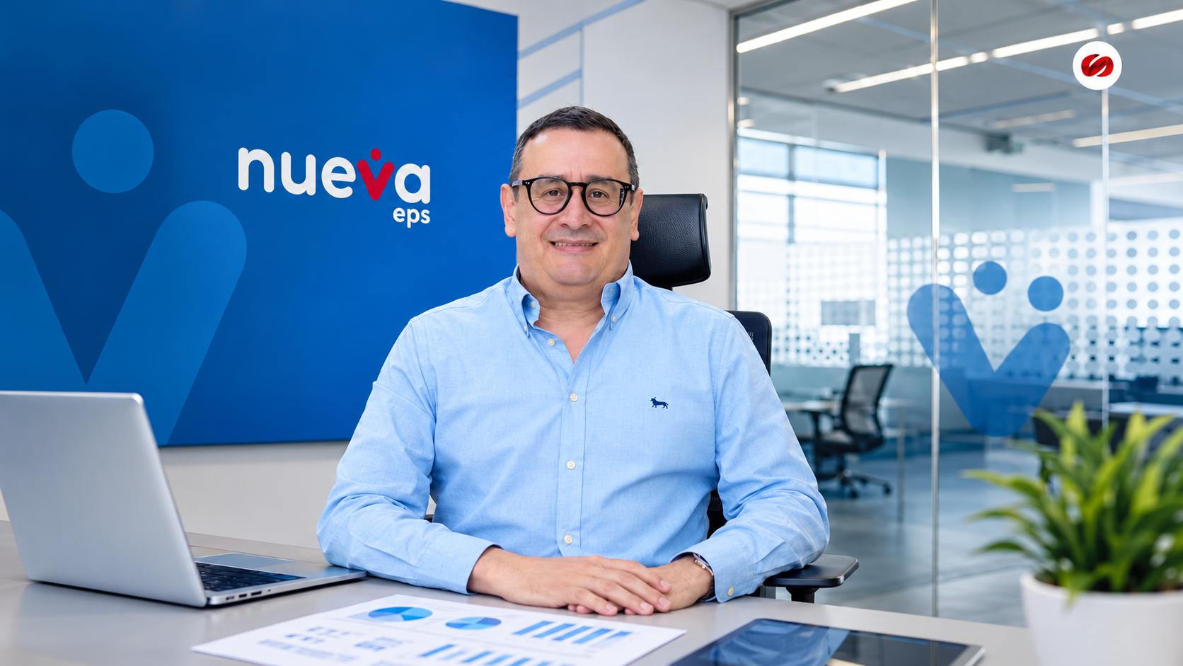 Roberto Solano Navarra pide su retiro de Nueva EPS en medio de millonarias deudas y una avalancha de tutelas