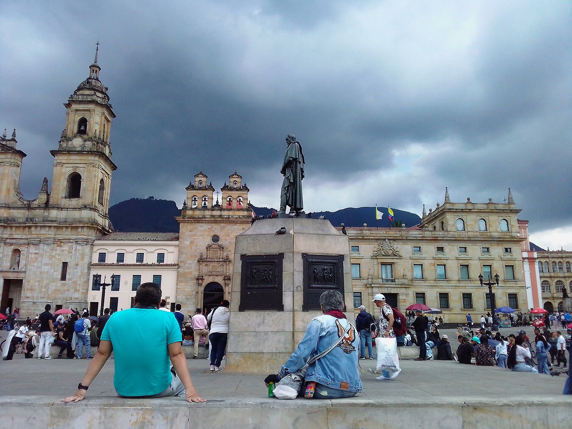 Plaza de Bolívar en el centro de Bogotá
