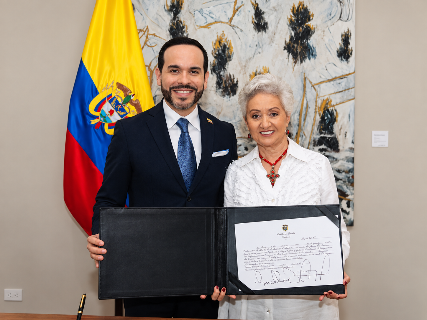 El presidente Abelardo De La Espriella posesionó a Ilva Myriam Hoyos como nueva ministra de Educación durante un acto protocolario realizado en Barranquilla.