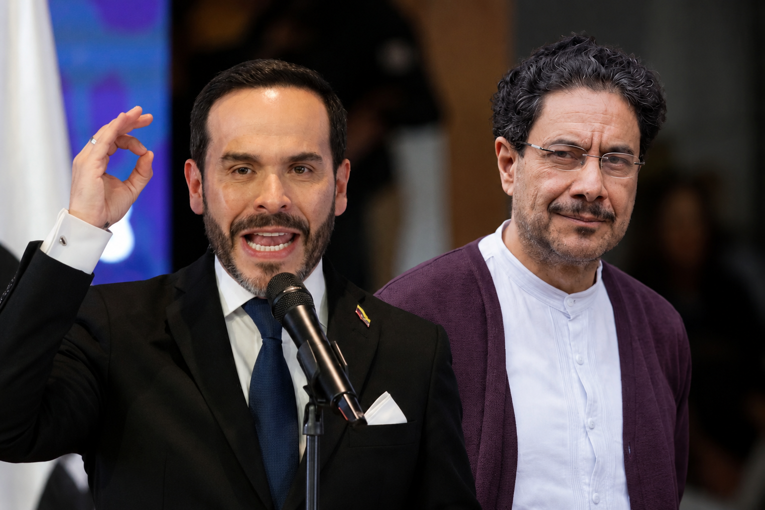 Cepeda se opone al estatuto antiterrorista de Abelardo De La Espriella: “Quedará con las manos libres”