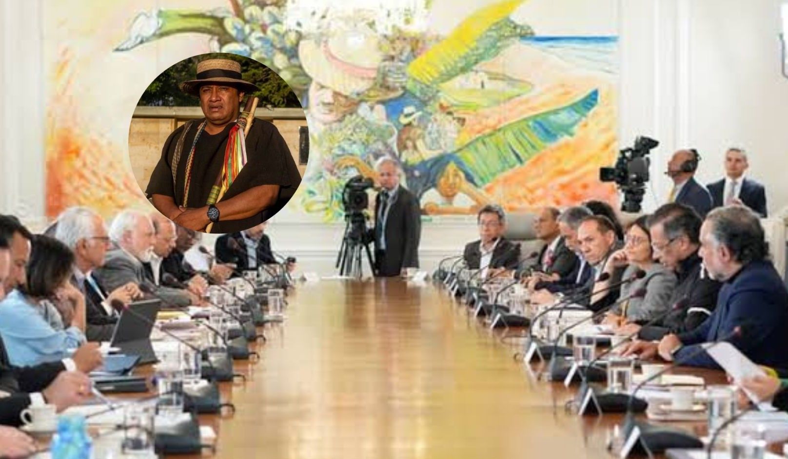 supuestas inconsistencias en algunas contrataciones, la falta de entrega de las llaves de espacios clave