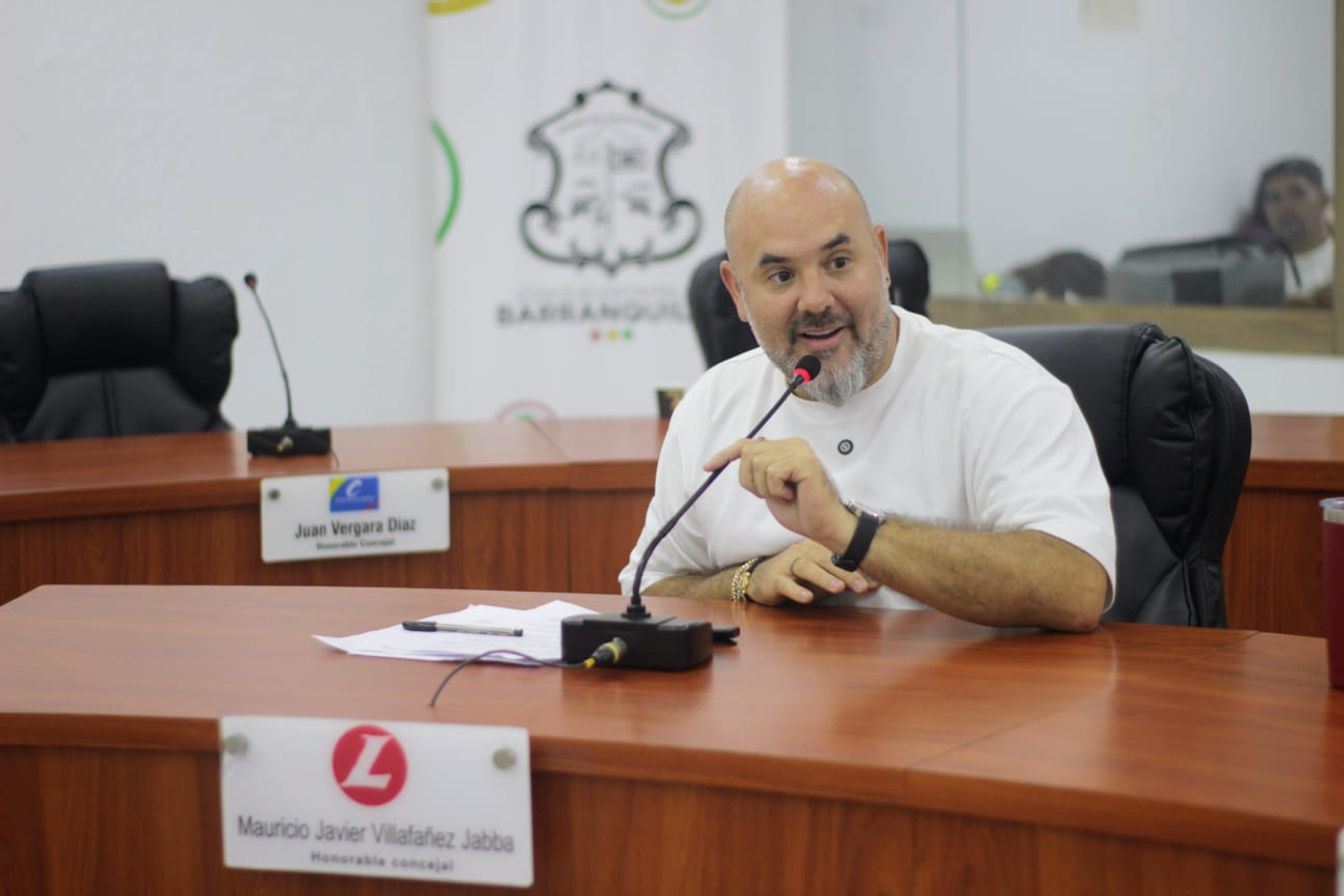 Concejo de Barranquilla acepta la renuncia de Mauricio Villafañez a la Presidencia: continuará su labor desde la curul