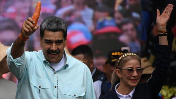 Juez convoca a Nicolás Maduro y Cilia Flores al tribunal para responder a los nuevos cargos de tortura