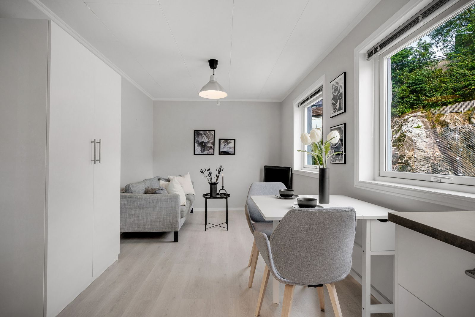 Hus med Basseng - Etter 32
