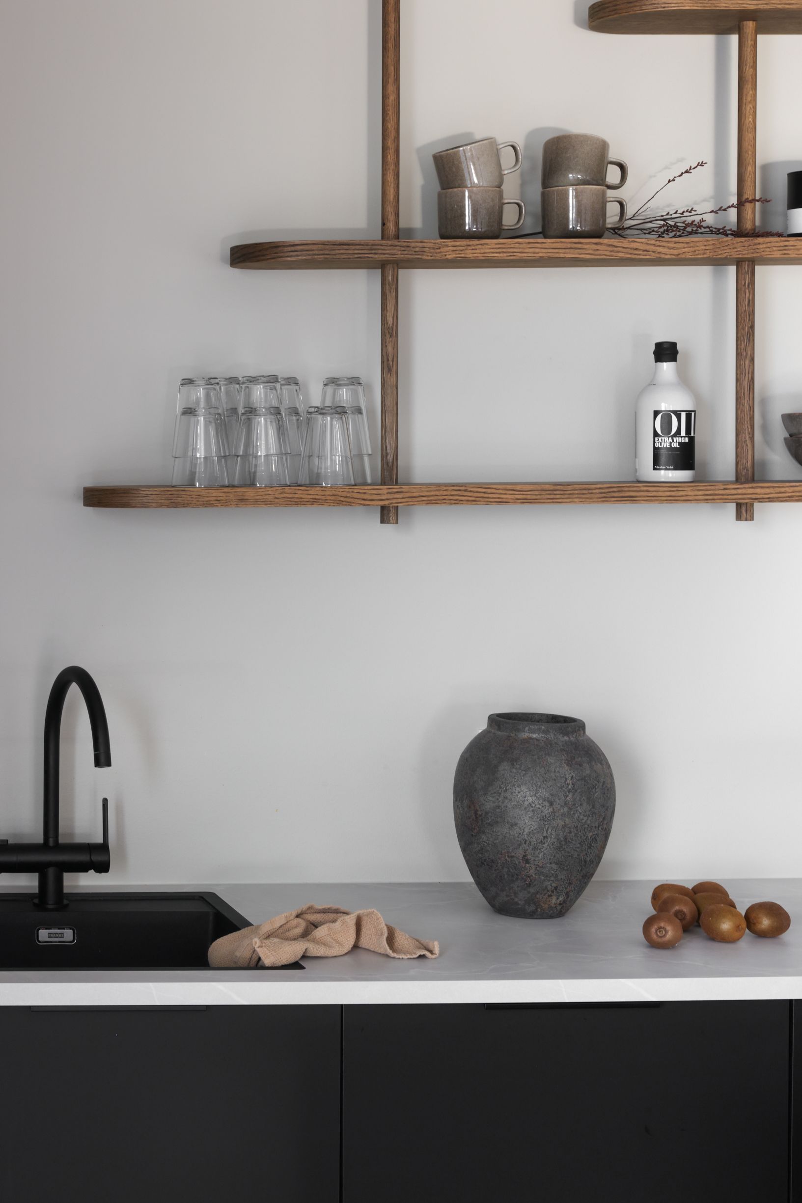 Unikt møbeldesign og materialvalg - Etter 4