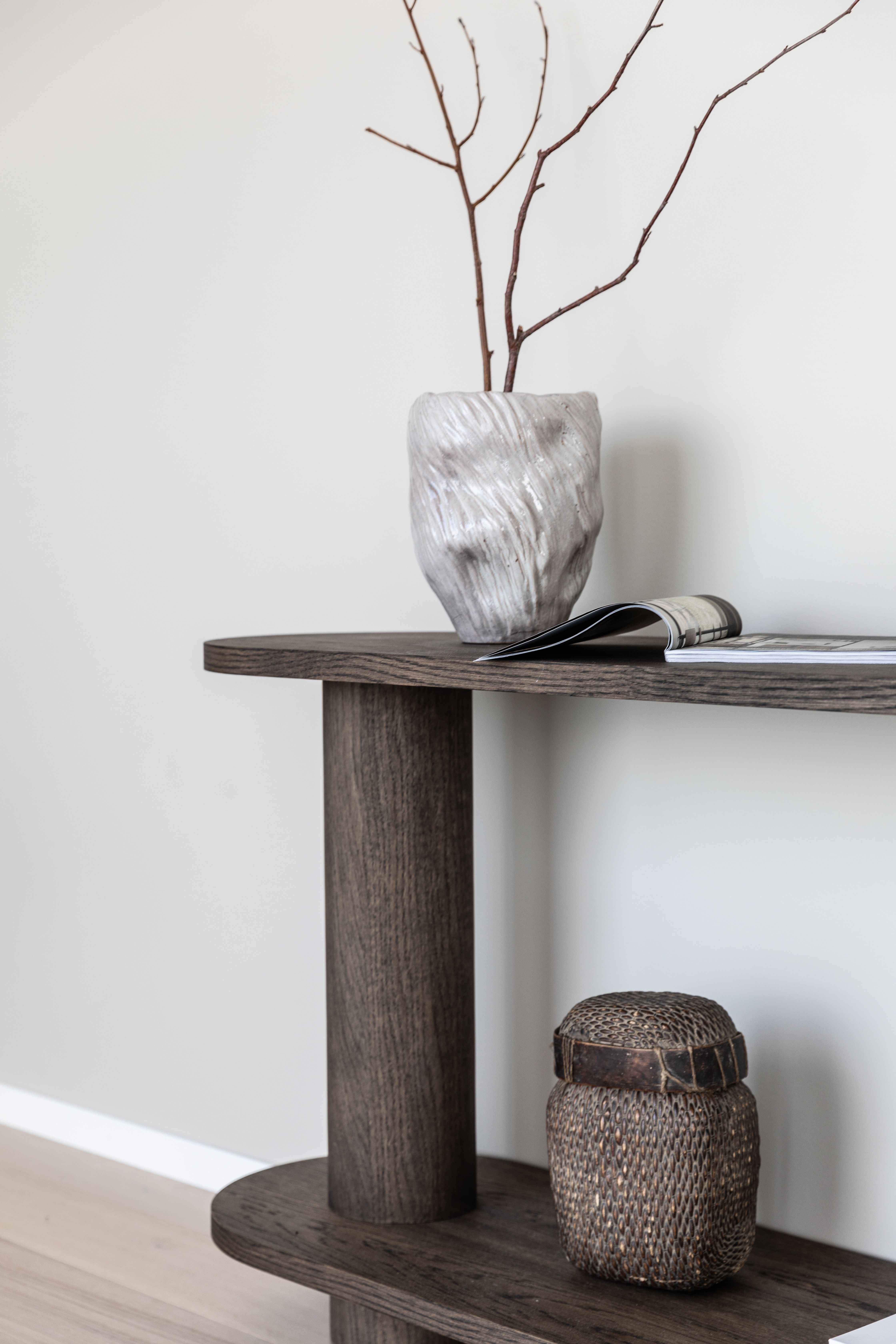 Unikt møbeldesign og materialvalg - Etter 20