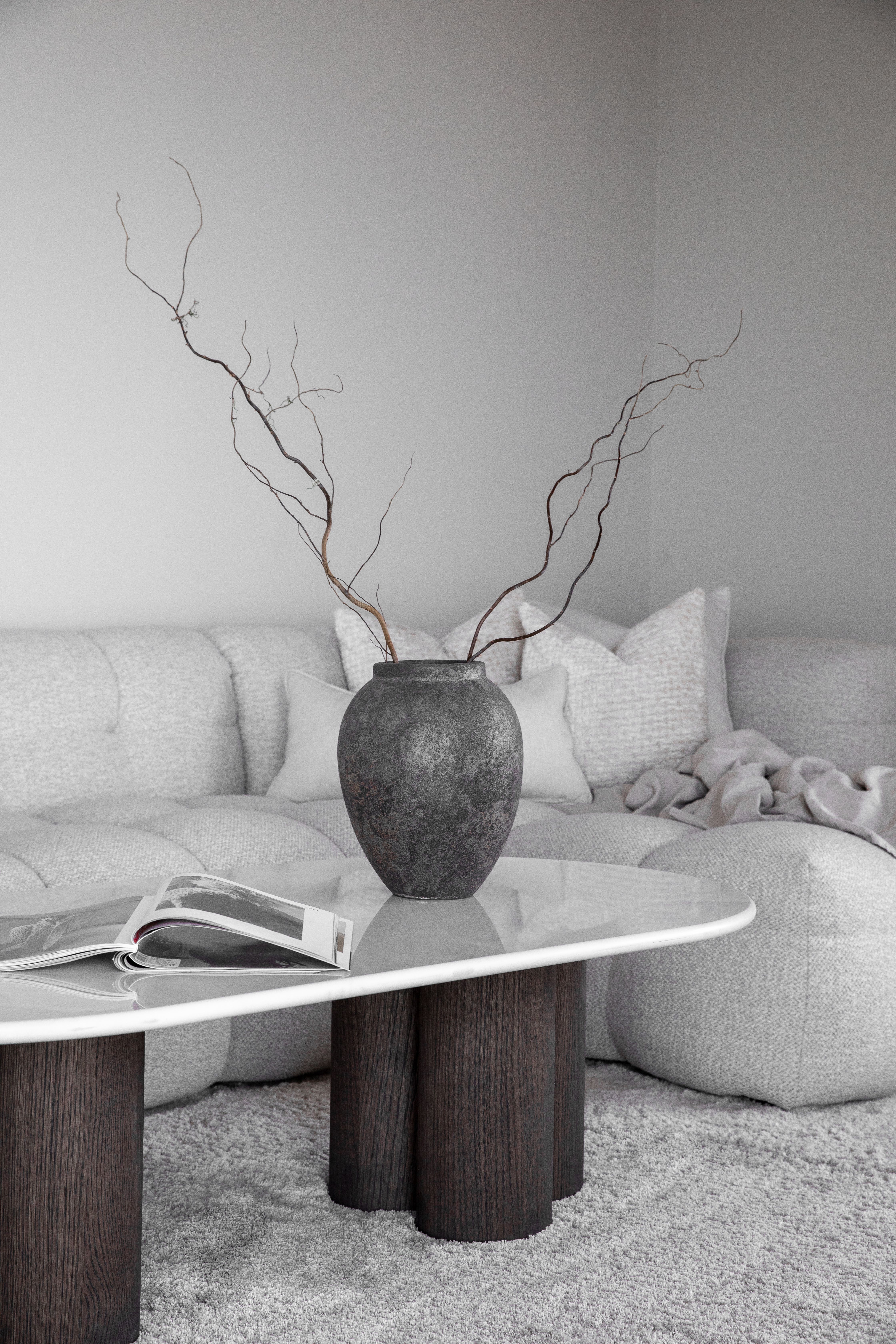 Unikt møbeldesign og materialvalg - Etter 16