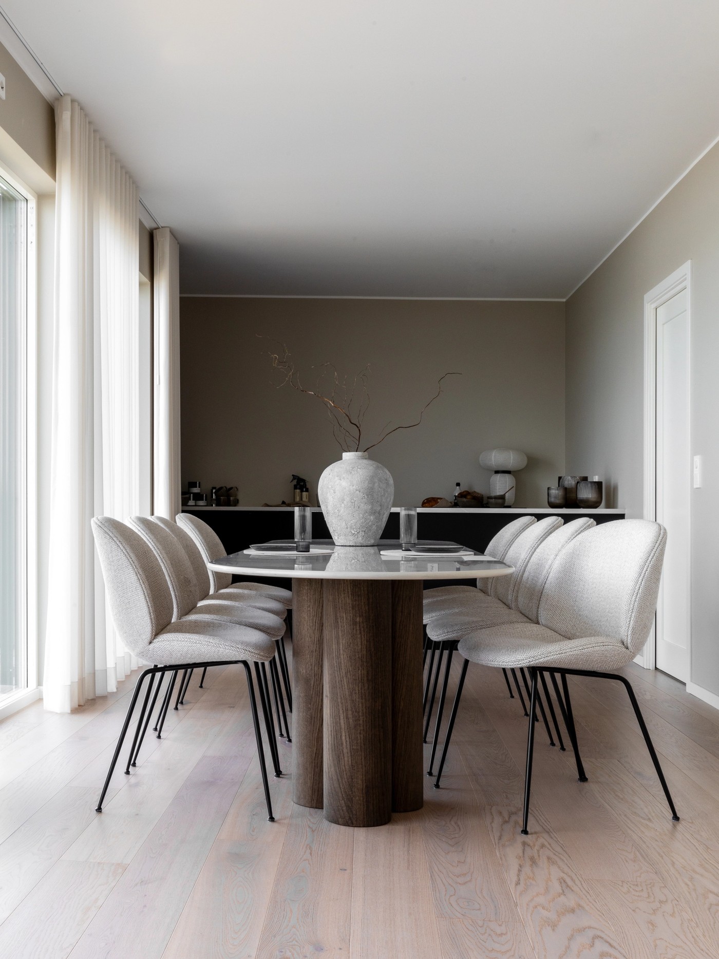 Unikt møbeldesign og materialvalg - Etter 2