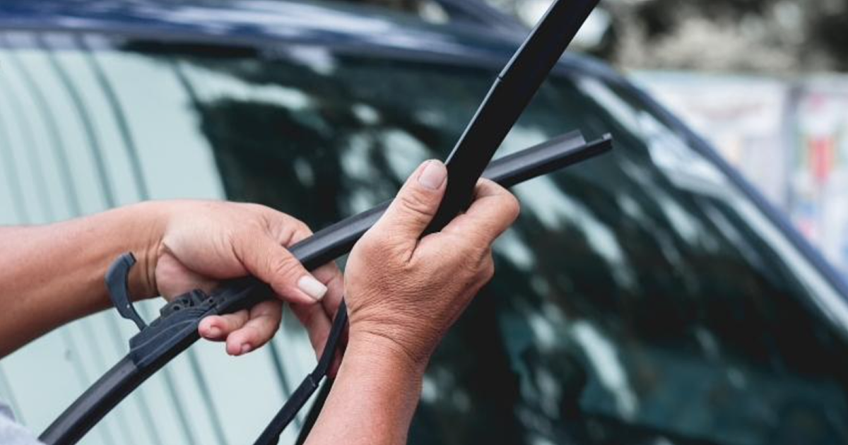 How to Change Wiper Blades: A Step-by-Step Guide
