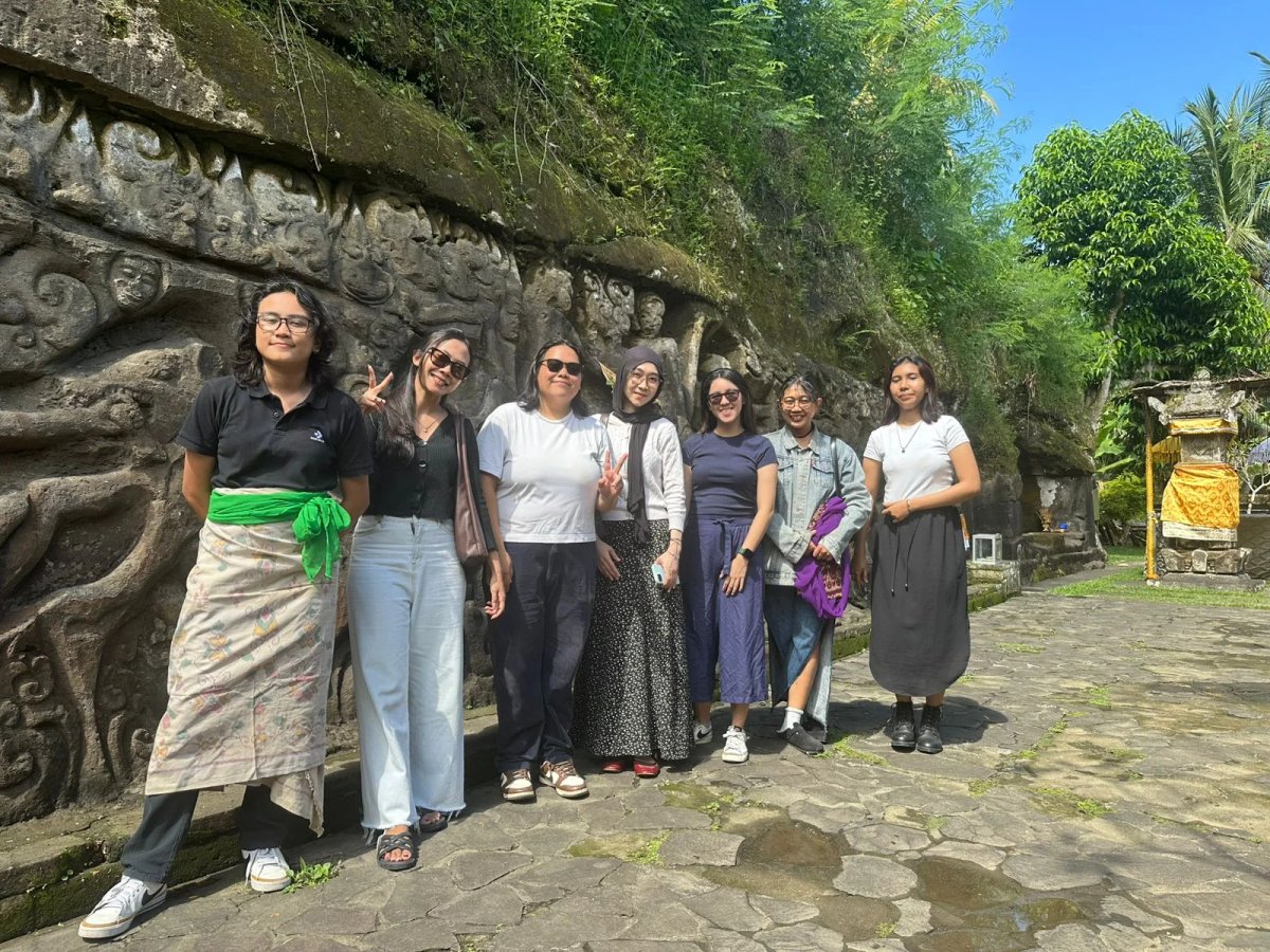 Travelers experiencing Balinese culture during a local journey with ConsciousTravel