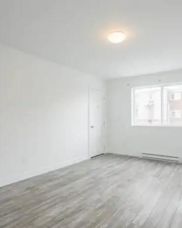 4 1/2,À,LOUER,FOR,RENT,RENOVE,RENOVED,VARENNE
