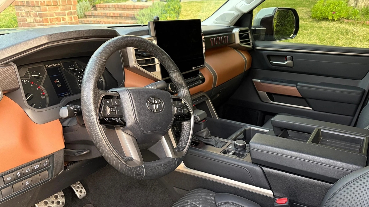 Toyota Tundra Limited 2022 | Toyota | Toronto | Ad gallery (SEO) | 3