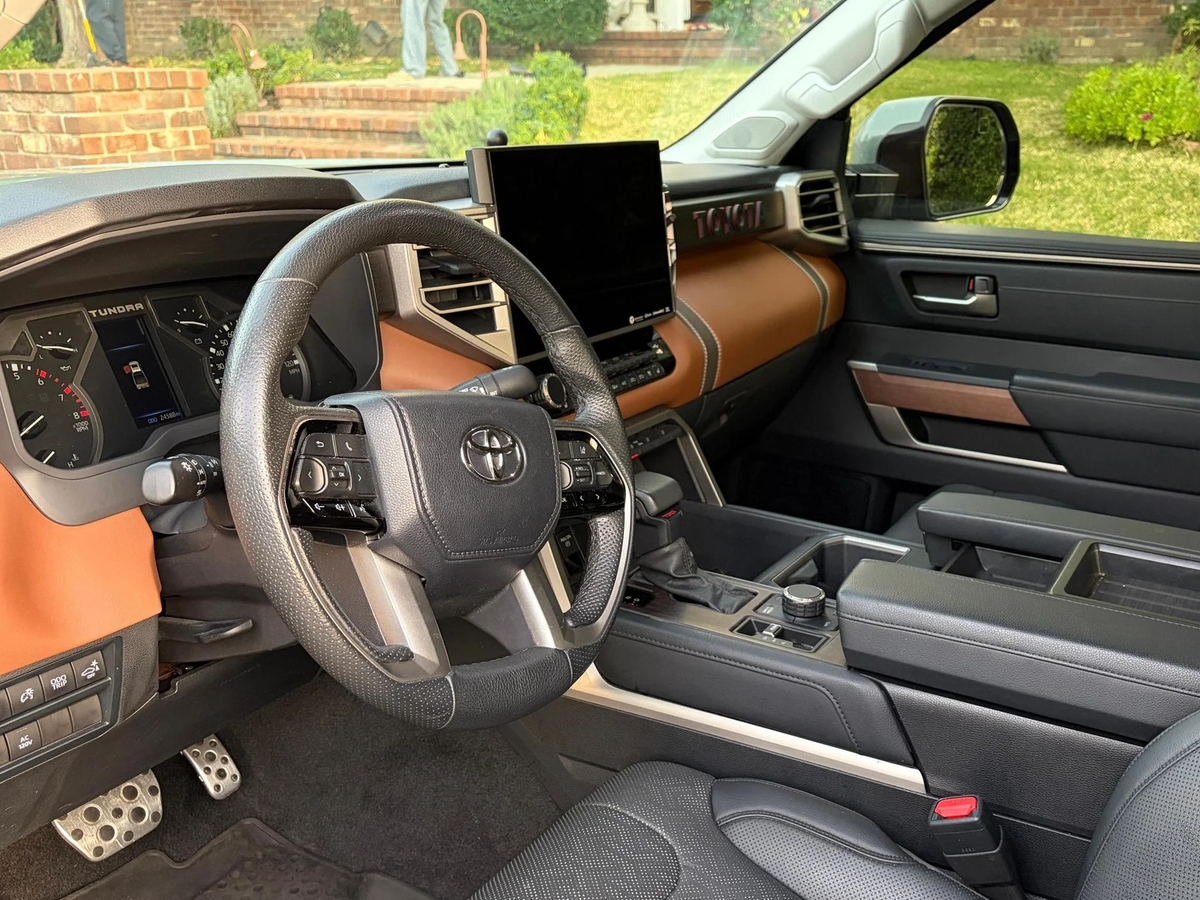 Toyota Tundra Limited 2022 | Toyota | Toronto | Ad gallery (SEO) | 2