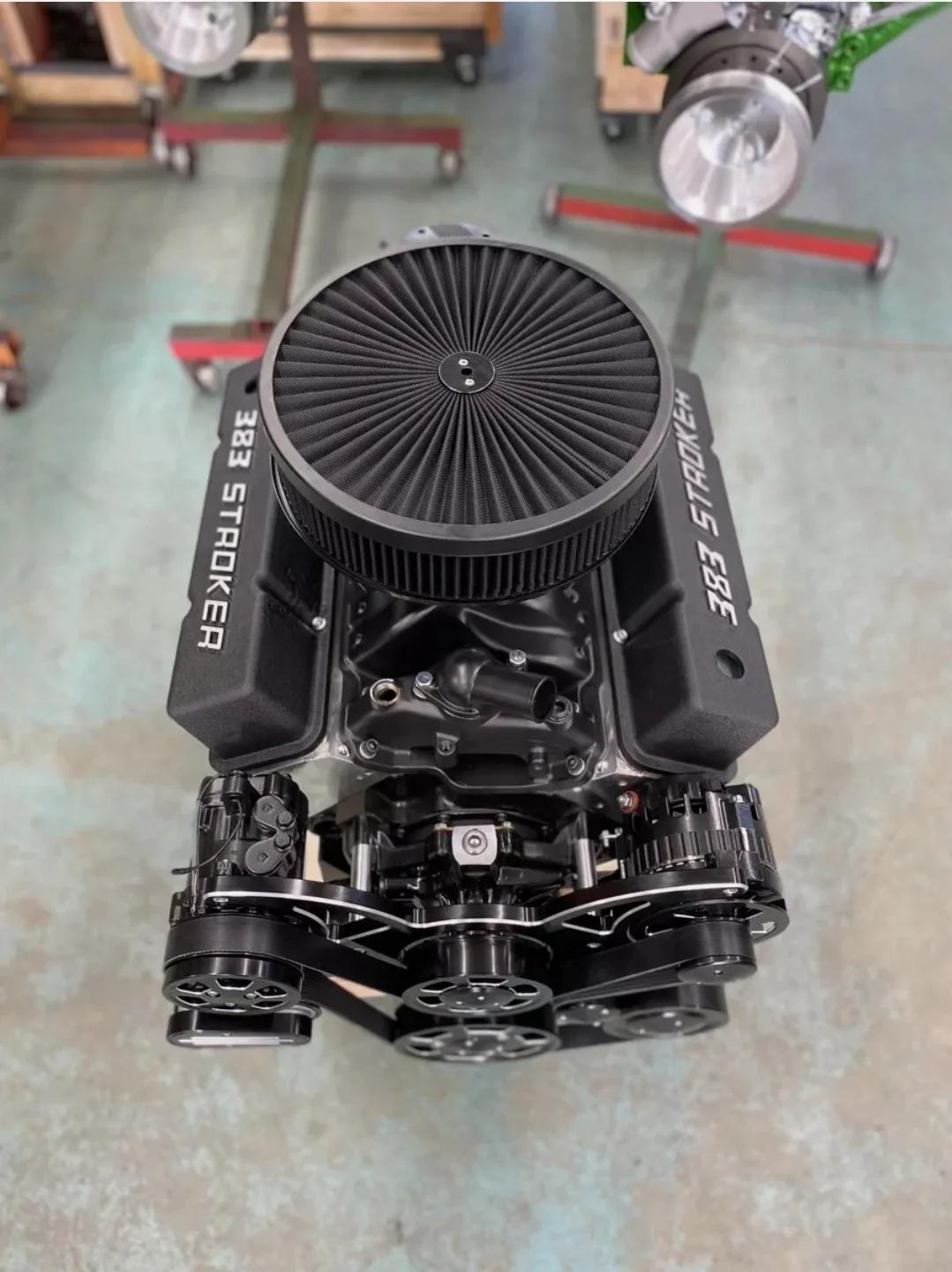 Moteur Chevy 383 stroker, petit bloc légendaire, prêt à être installé (Plug and Play) | Chevrolet | Fort Resolution | 5