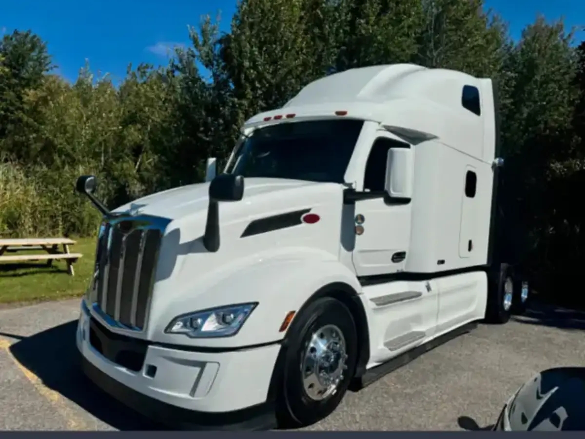 CLASS 1 FLATBED DRIVER TO USA .80C/MILE | Freight Shipping | Brampton | Ad gallery (SEO) | 2