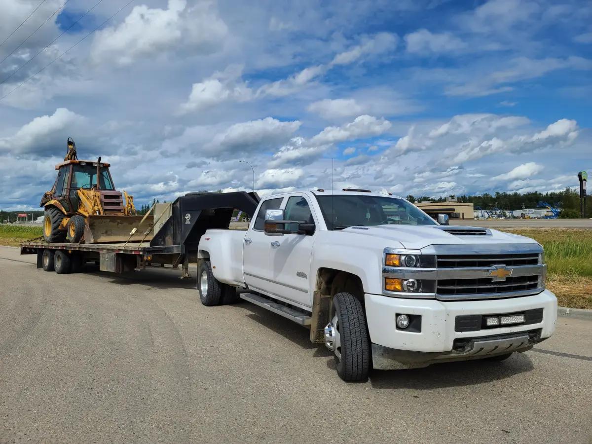 RV Hauling, Hotshot and Delivery Services | Other Services | Edmonton | 3