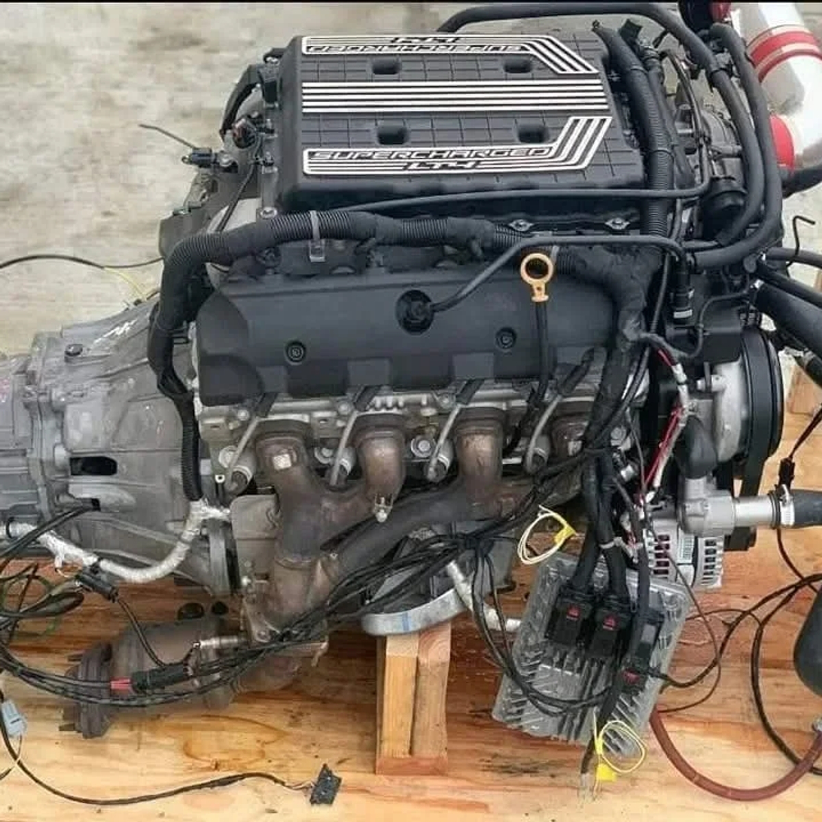 GM 6.2L LT4 Supercharged V8 engine paired with 6-speed manual transmission complete Plug and Play | Chevrolet | Kitchener | Ad gallery (SEO) | 1