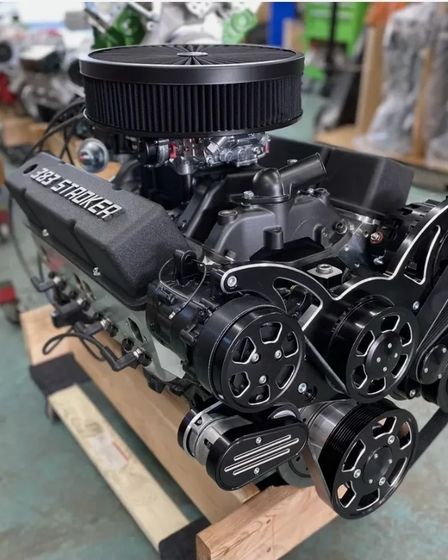 Moteur Chevy 383 stroker, petit bloc légendaire, prêt à être installé (Plug and Play) | Chevrolet | Fort Resolution | 2