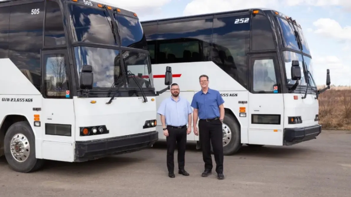 Book Reliable Charter Bus Service in Edmonton Today | Other Services | Edmonton | Ad gallery (SEO) | 3