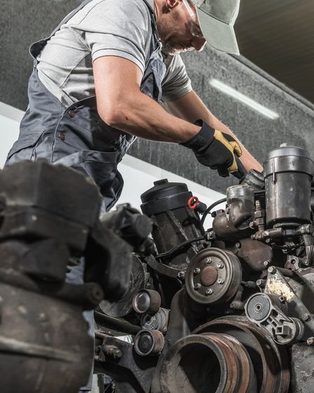 Truck Repair Shop in Barrie-Romana Truck Repairs INC | Repair and installation of other equipment | Barrie | 2