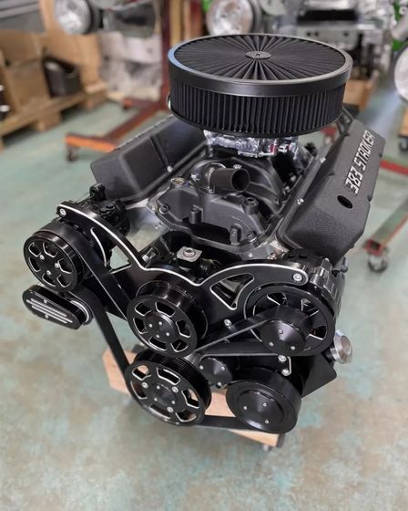 Moteur Chevy 383 stroker, petit bloc légendaire, prêt à être installé (Plug and Play) | Chevrolet | Fort Resolution | 3