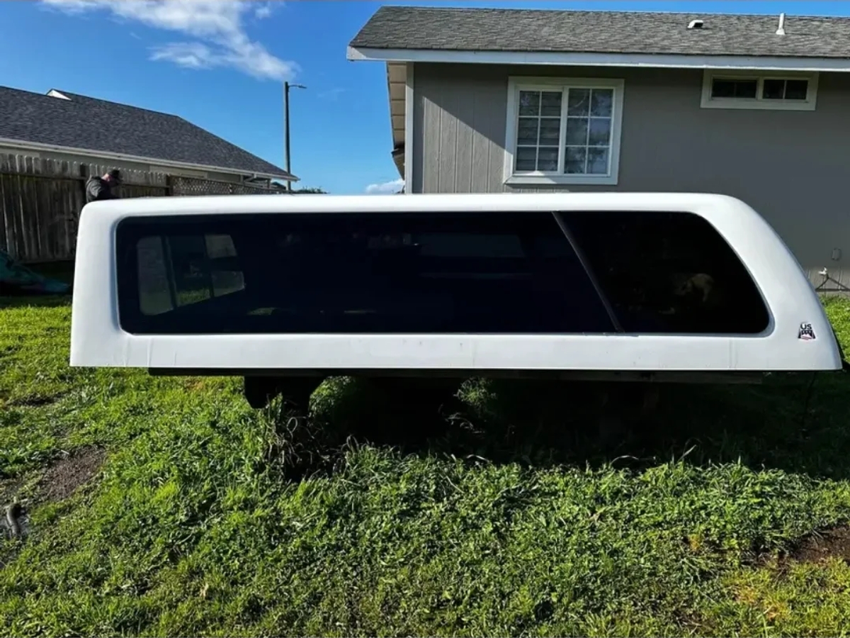 Camper shell and Tonnue Cover For Sale | Other vehicles | London | Ad gallery (SEO) | 2