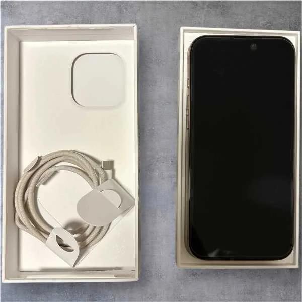 I phone 16 pro max | Apple Iphone | Montreal | 2