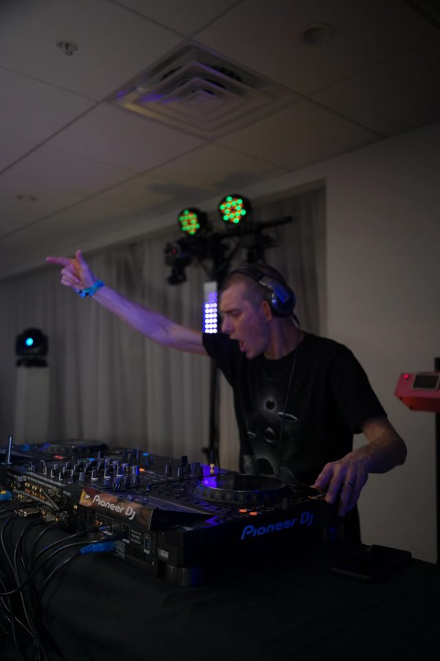 Brook B — Essential Freaks Summer Splash II