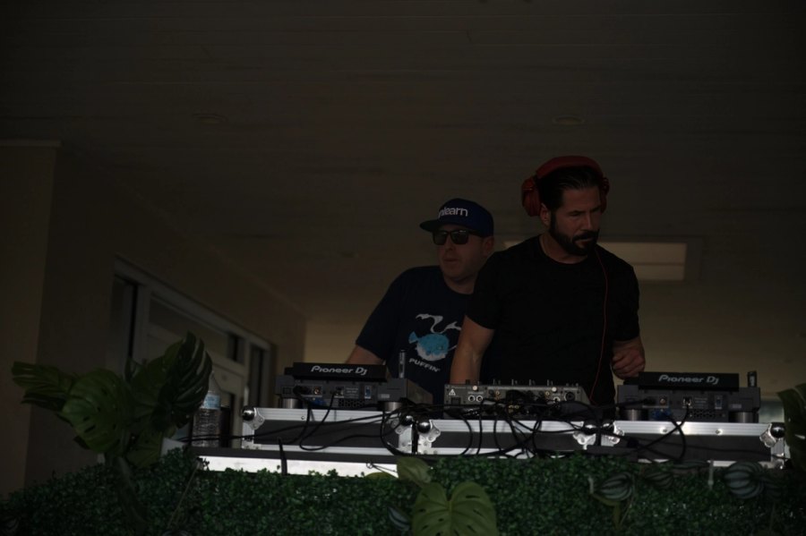 Doc Brown, Shannon Scott Williams — Essential Freaks Summer Splash II