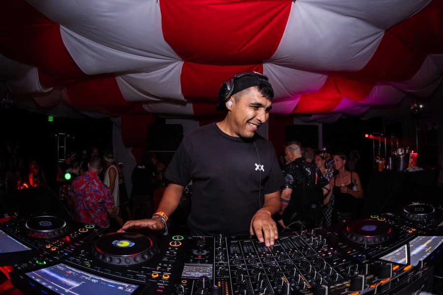 Gio Leon — Essential Freaks Season 5