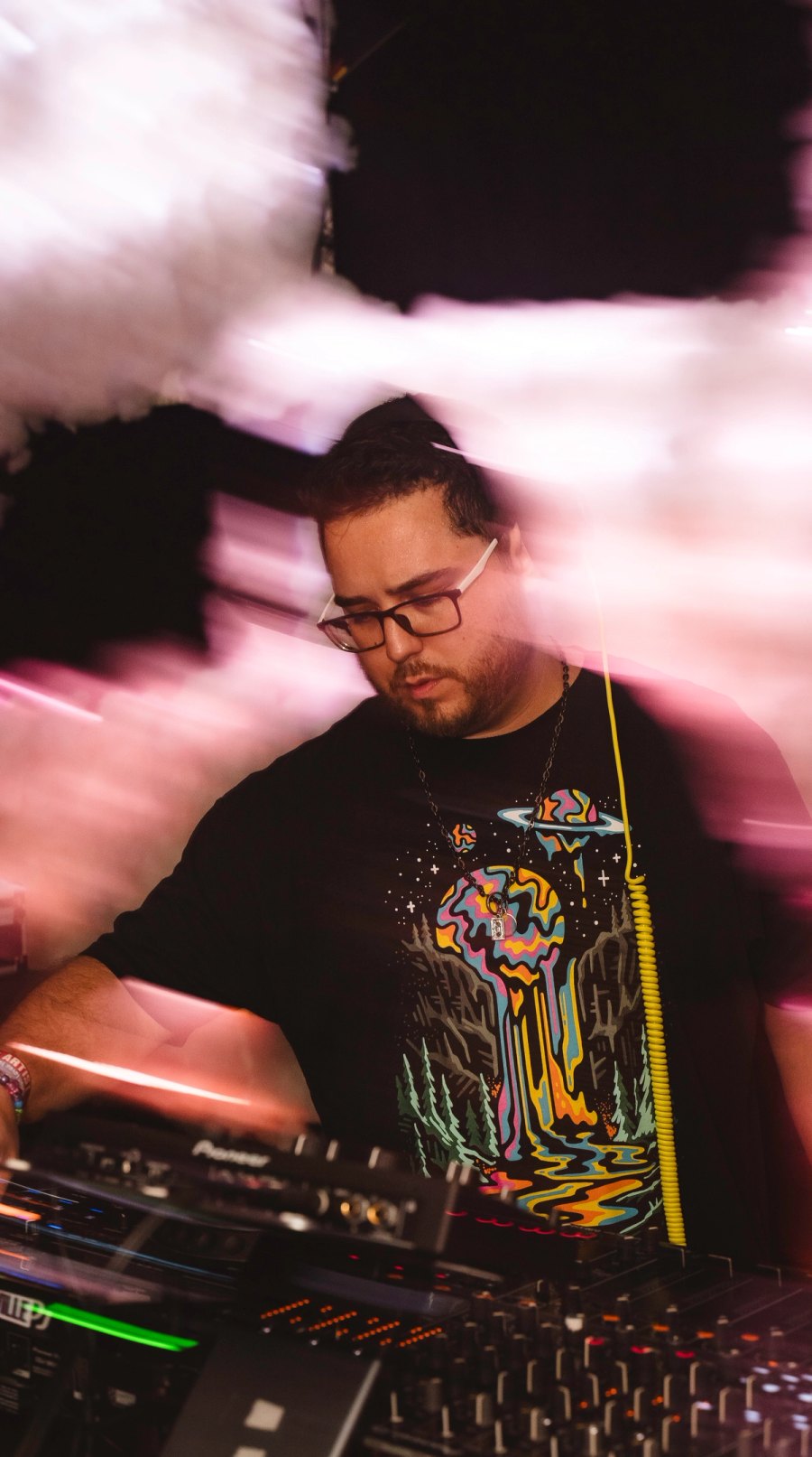 SoulDeFunk — Essential Freaks Season 4