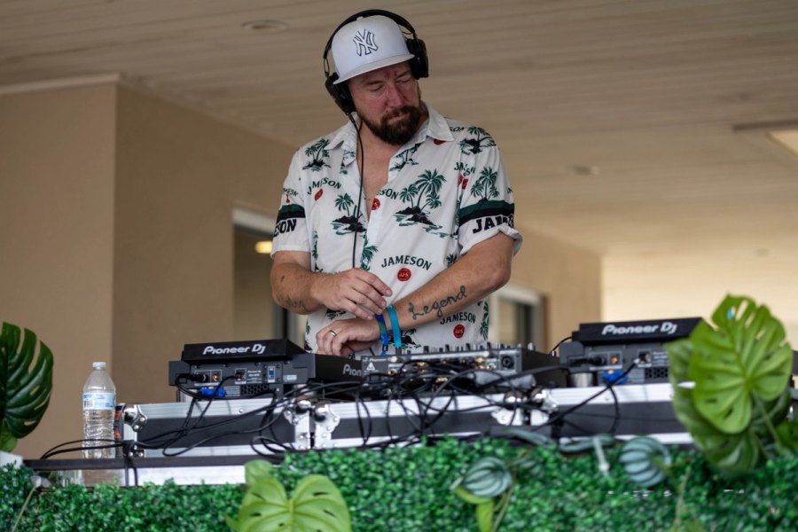 Dose — Essential Freaks Summer Splash II