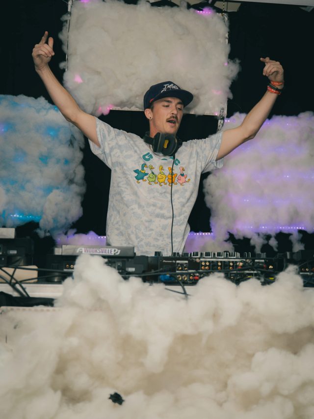 Krimsun — Essential Freaks Season 4