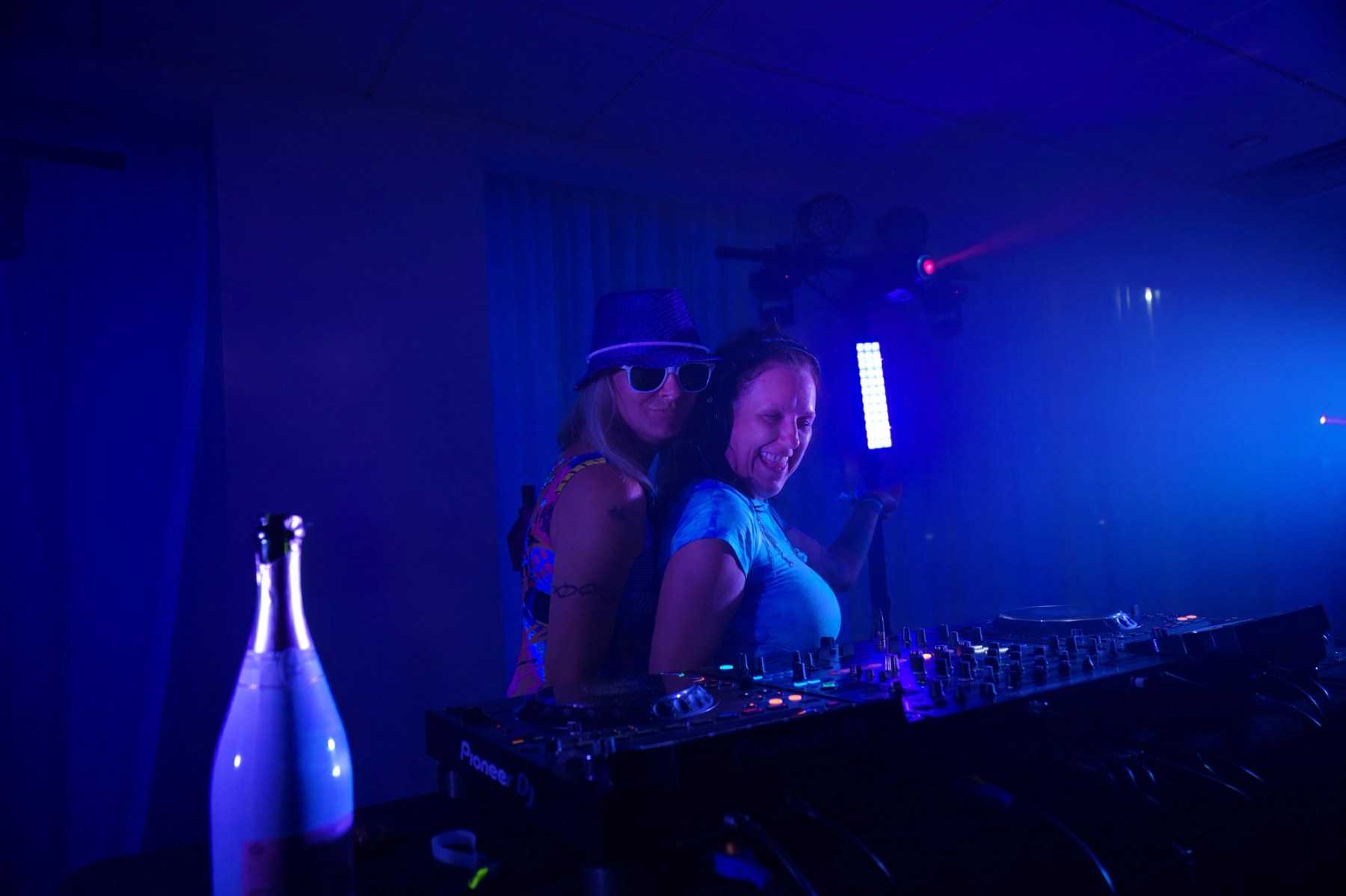Deedee Slay, Lovelee — Essential Freaks Summer Splash II