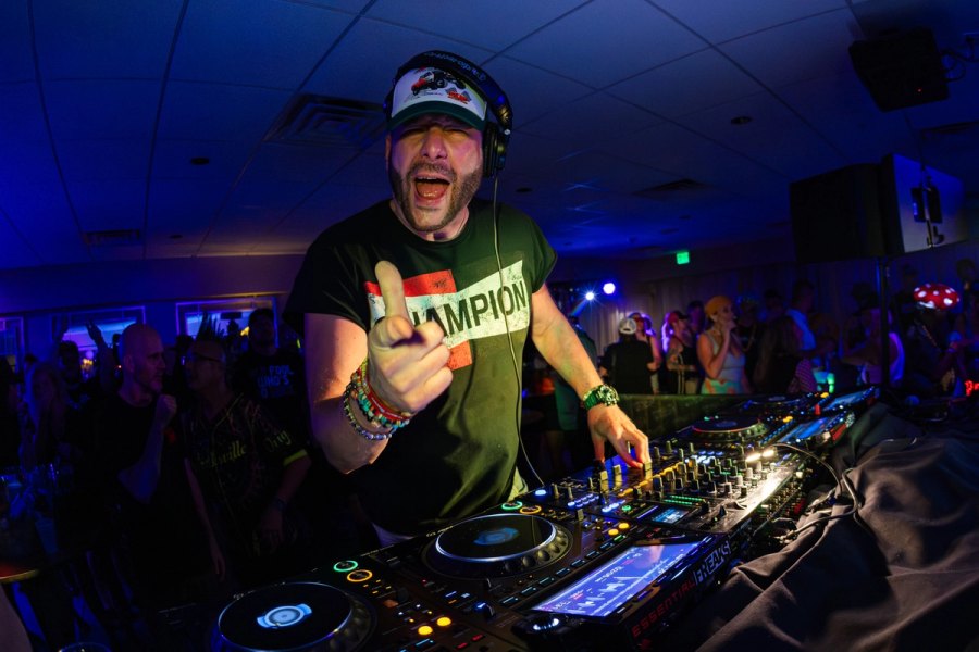 Essential Freaks Season 4 festival photography